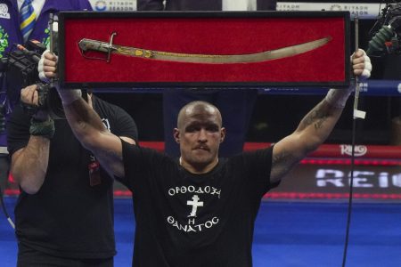 Usyk besegrar Fury i supermatchen