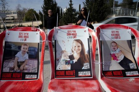 Hamas yngsta gisslan uppges återvända i kista