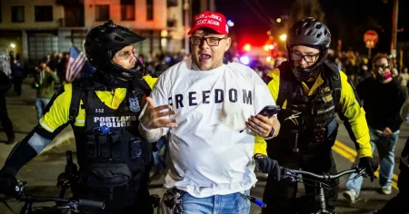 Trumps order att skicka militär till Portland stoppad i natt