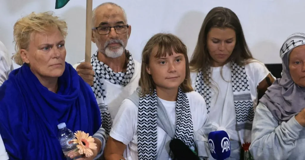 Greta Thunberg på väg hem till Sverige