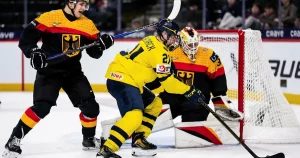 Björck glänste på nytt – Sverige tog tredje raka