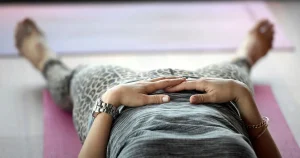 Självhypnos kan minska värmevallningar i klimakteriet