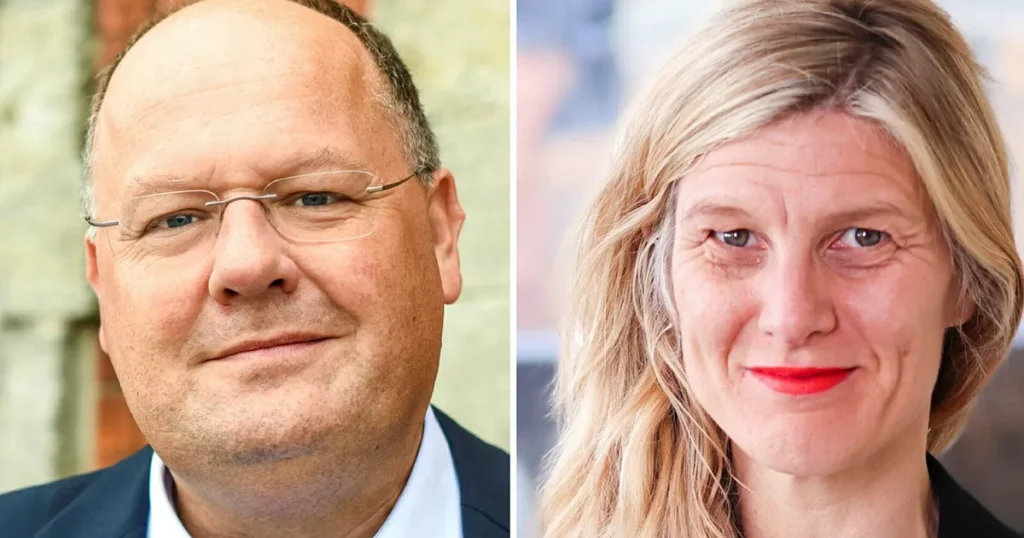 Nya tunga avhopp i krisande Liberalerna