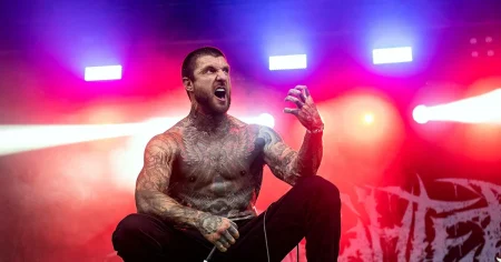 Kritik mot att ryskt deathcoreband spelar i Stockholm