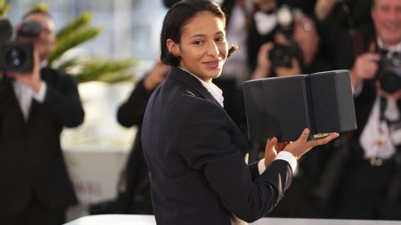 Ett fotbollsdröm krossades, sedan blev hon skådespelerska