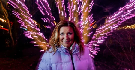 Lotta Engberg: ”Jag är inte så kvinnlig – jag är grovarbetare”