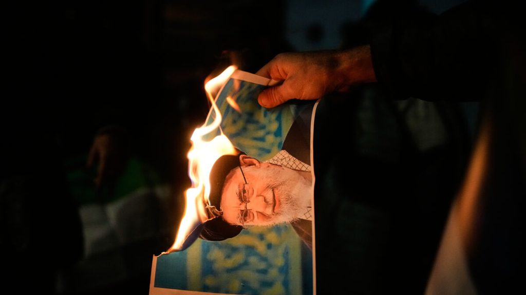 Vittnen: Överfulla bårhus och försvunna kroppar i Iran