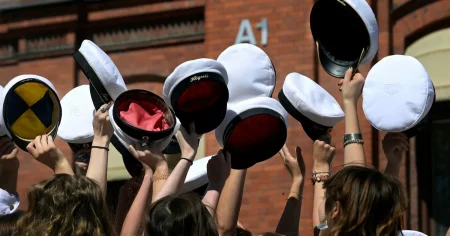 Max Hjelm: Varför utvisar Sverige väletablerade ungdomar?