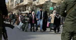Syriens militär uppges bomba Aleppo