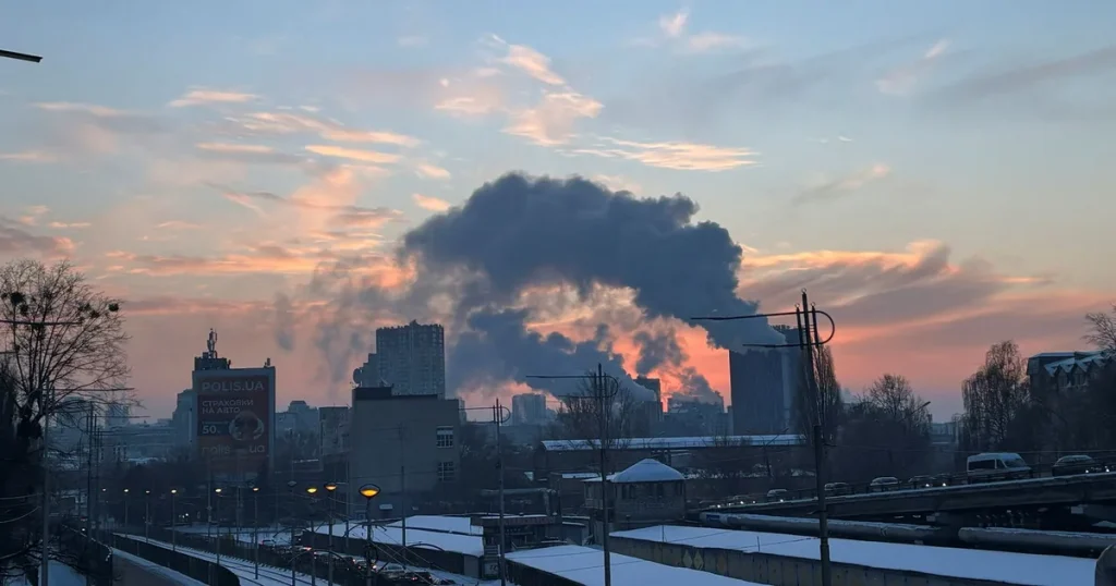 Kievs energisystem maximalt pressade när Ryssland attackerar