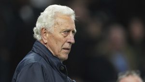 Tottenham sörjer legendariske anfallaren Martin Chivers