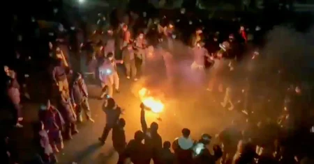 Vittnesmål från Iran börjar sippra ut: ”De vill tysta folkets röst”