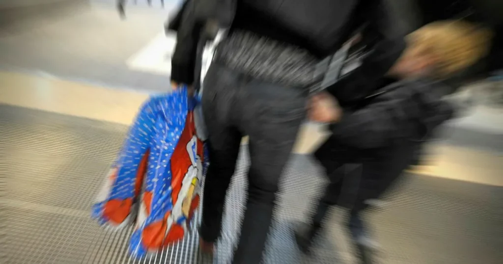 Kristofer Ahlström: Är vår tids stora lögn att familj kan kombineras med högfungerande karriärer?