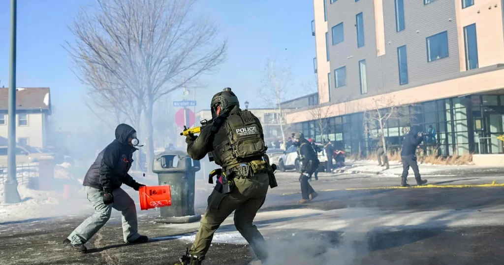 Konflikten tilltar i Minneapolis – nationalgardet på plats