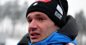 Tårfylld seger för Giacomel – hyllade bortgångne vännen Bakken: ”Han skulle ha varit här”