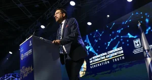 Åkesson i Jerusalem: Lovar införa ”svensk terrorlista”