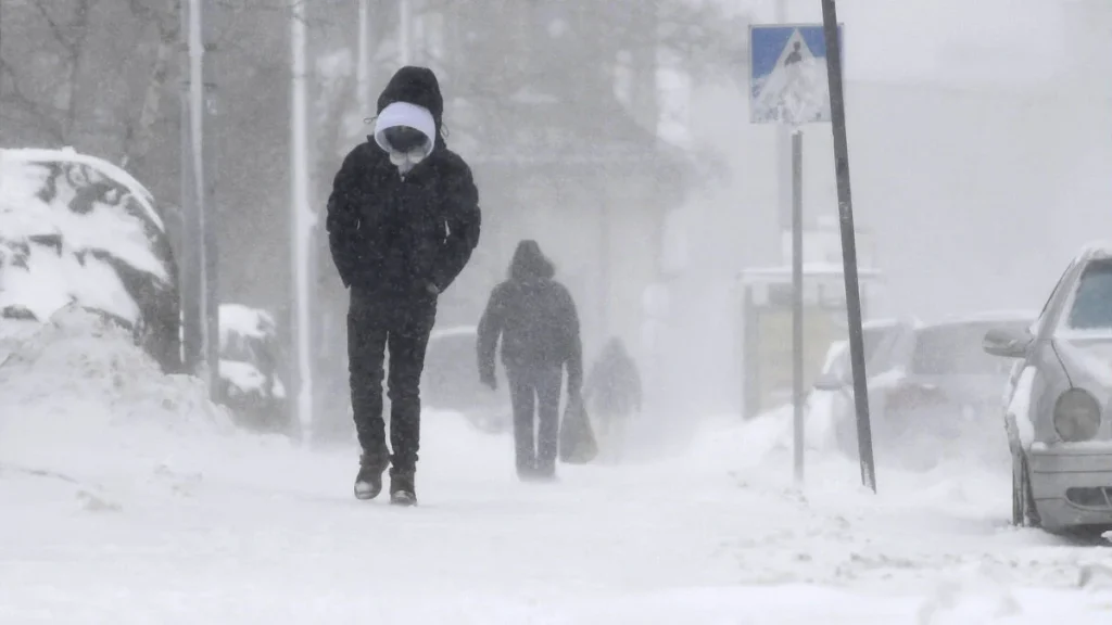 Finland: Världens lyckligaste folk, Nordens sämsta ekonomi