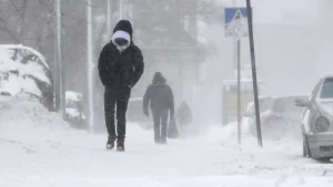 Finland: Världens lyckligaste folk, Nordens sämsta ekonomi