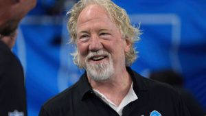 Skådespelare och regissör Timothy Busfield anklagad för sexuella övergrepp mot barn i New Mexico