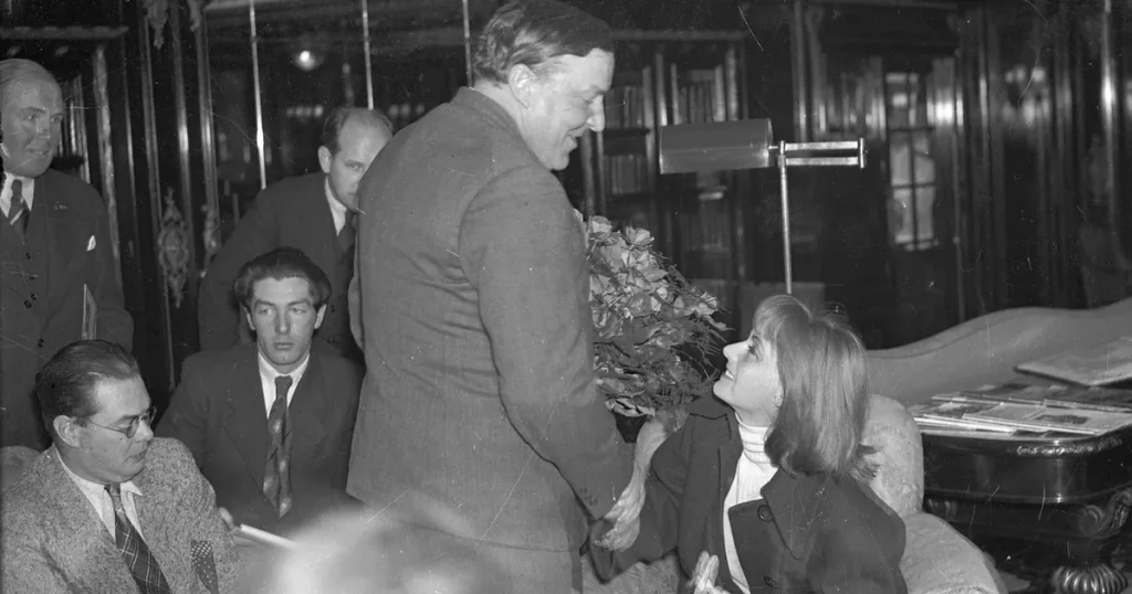 Säverman: Vita flingors mjuka fall