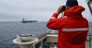 Expert: ”USA accepterar inte att fartyget är ryskt”