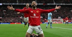 Rivalerna jublar – Arsenal föll mot United