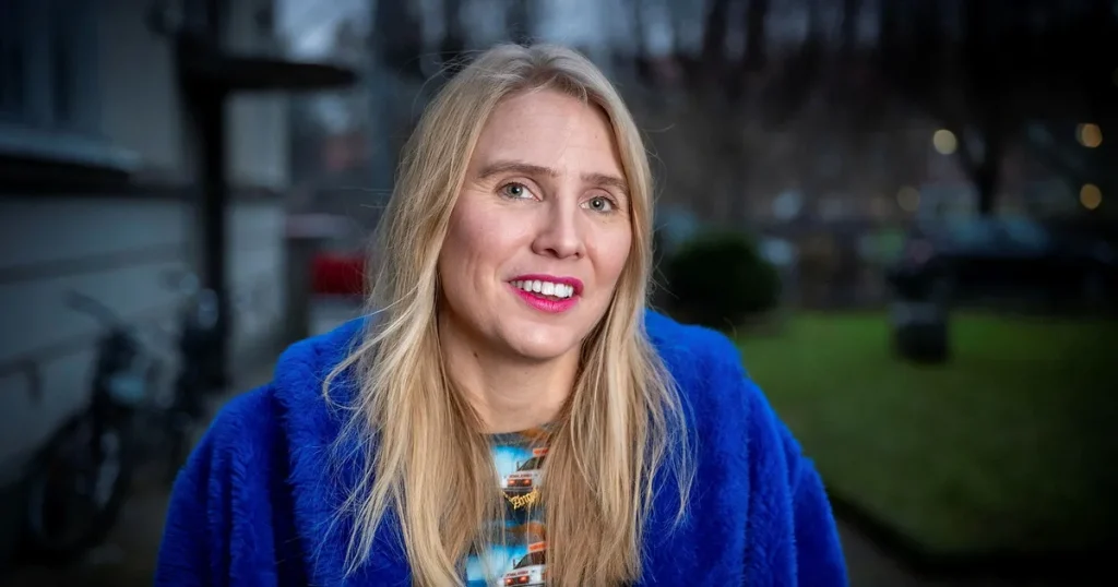 Till sin egen förvåning har Amanda vissa brister som flickvän