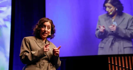 Mohamsson (L) vill ha maxtak för klasstorlekar