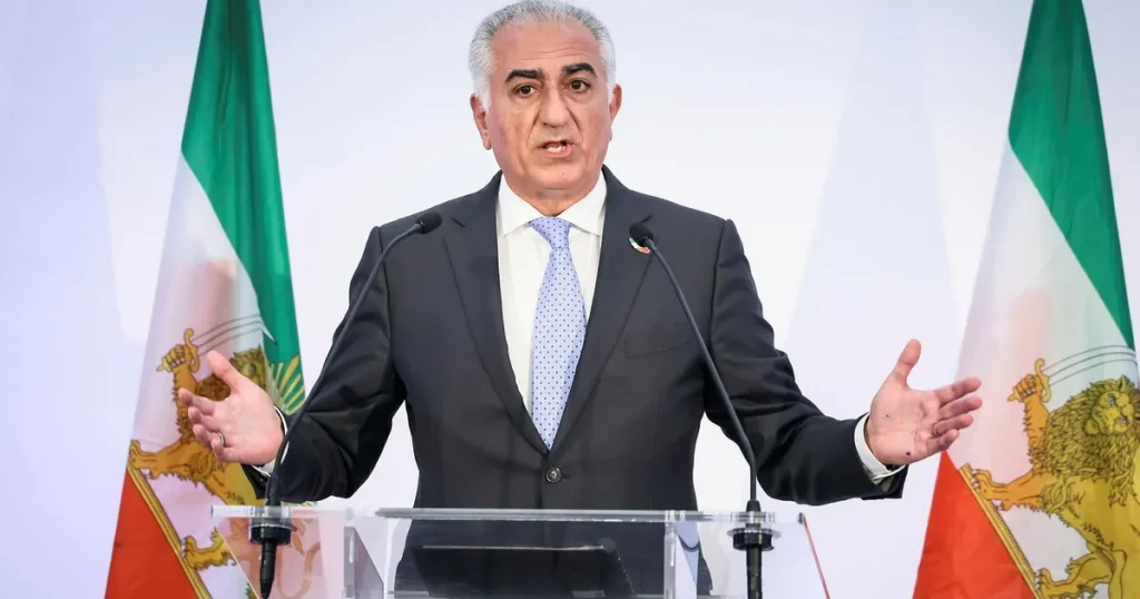 Statsanställda i Iran uppmanas gå med i protester