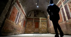 Antik villa slår upp portarna i Rom – via videolänk