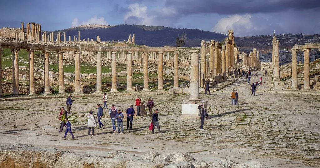 Massgrav i Jordanien ger ny bild av antik pandemi