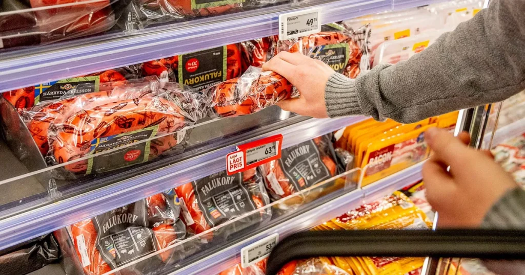 Carl Johan von Seth: Till slut får vi lite, lite lägre priser