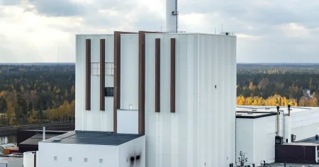 Domstolar varnar: Lagar om kärnkraft stiftas för fort