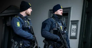 Två svenskar döms till långa fängelsestraff för terrordåd i Köpenhamn