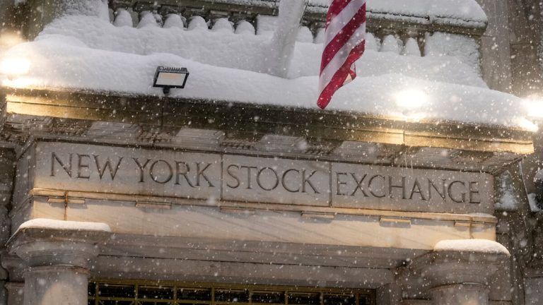 Producentprisökning pressar USA:s aktiemarknader