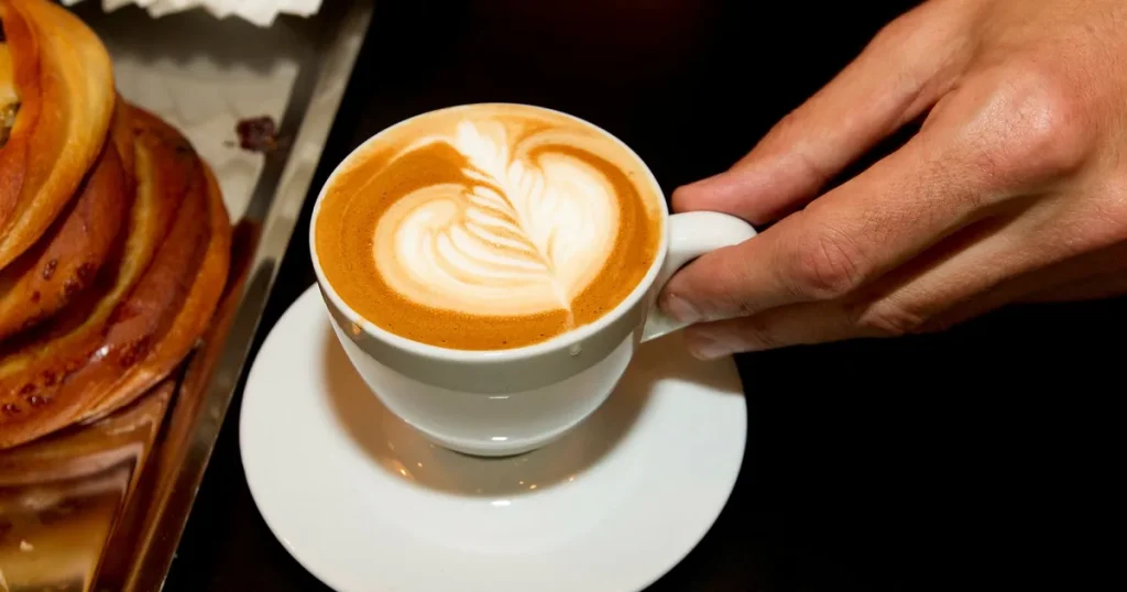 Ny studie: Så många koppar kaffe kan skydda mot demens