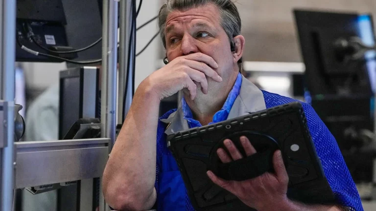 Rött på Wall Street när Nvidia fortsätter att falla