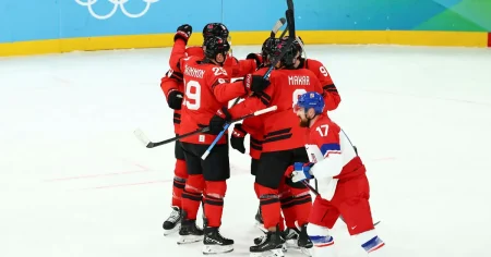 Kanada nära fiasko efter rysarmatch mot Tjeckien