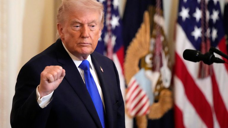 USA:s damlandslag i ishockey avböjer Trumps Vita huset-inbjudan efter OS-guld