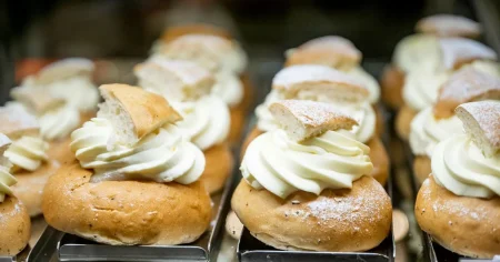 Semlorna rekorddyra – men värsta prisrusningen är över