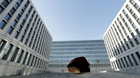 Fem personer frihetsberövade i Tyskland misstänkta för export av varor till ryska vapenföretag