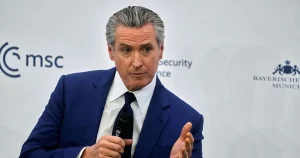 Toppdemokrater: Snart över – Trump borta om tre år