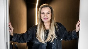 Sanna Nielsen säger att hon vet vad hon ger sig in på när hon återvänder till Melodifestivalen för att fira 30 år som artist