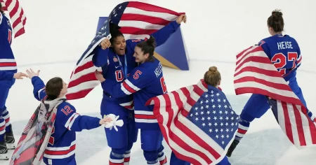 USA:s ishockeydamer tackar nej till Trump