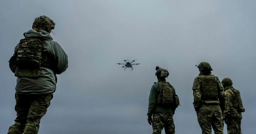 Större och smartare drönare förändrar kriget