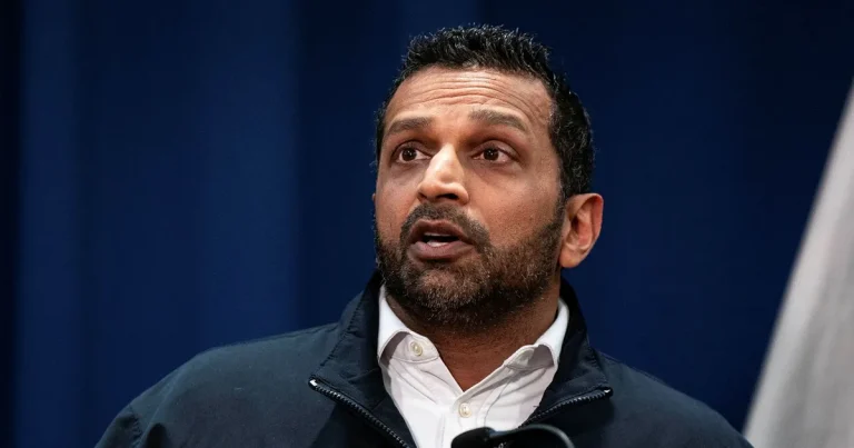 OS-rapport lördag: FBI-chefen flyger till OS i statligt flyg