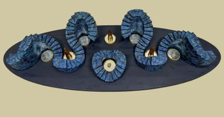 Tid och rum rämnar i Ebba Matz bildvärld