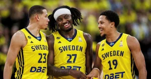 Trion lyckades inte ersätta stjärnan när Sverige föll mot Estland