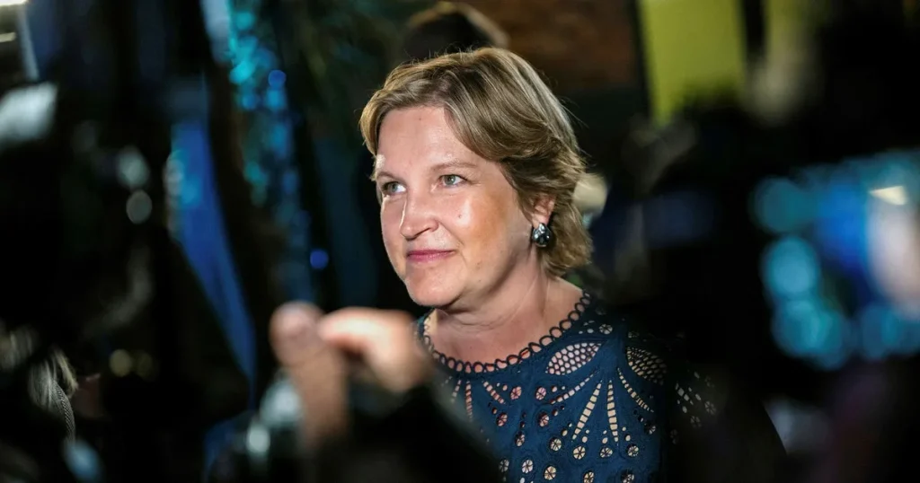 Nya svenska planen för att runda Budapest om miljarder till Ukraina