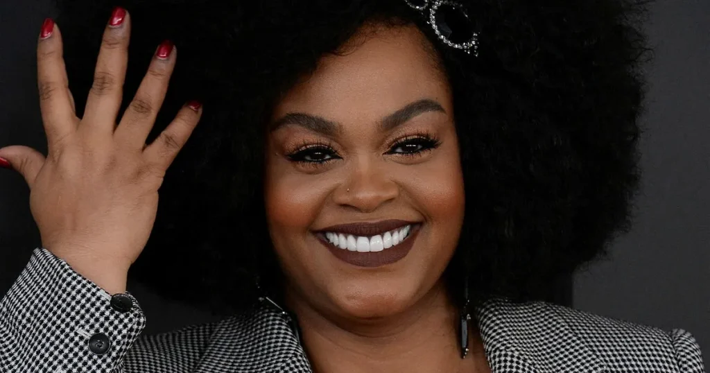 Jill Scott visar att hon är en av neosoulens främsta röster